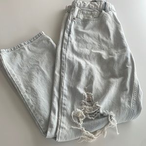 High Rise Super Light Wash Baggy Legs